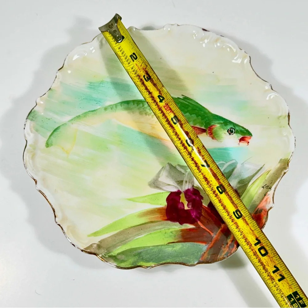 Antique LDBC Flambeau Limoges France Hand Painted Fish Plate Signed By‎ Leo 9.5